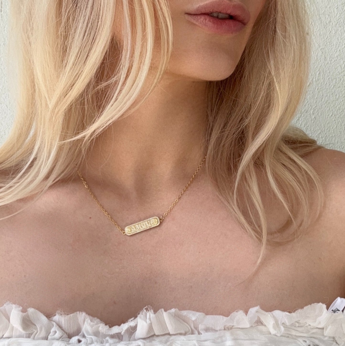 Amour Pavé Necklace